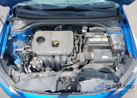 2018 Hyundai Elantra Value Edition из США, поврежденный, VIN 5NPD84LF0JH381015